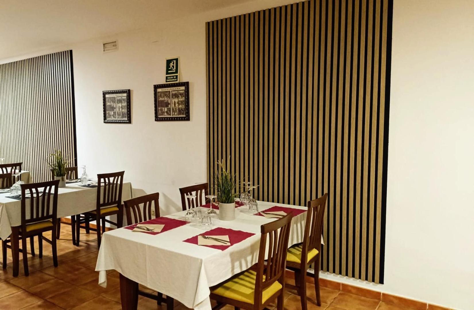 Hostal Restaurante Bustos Villarrubio Kültér fotó