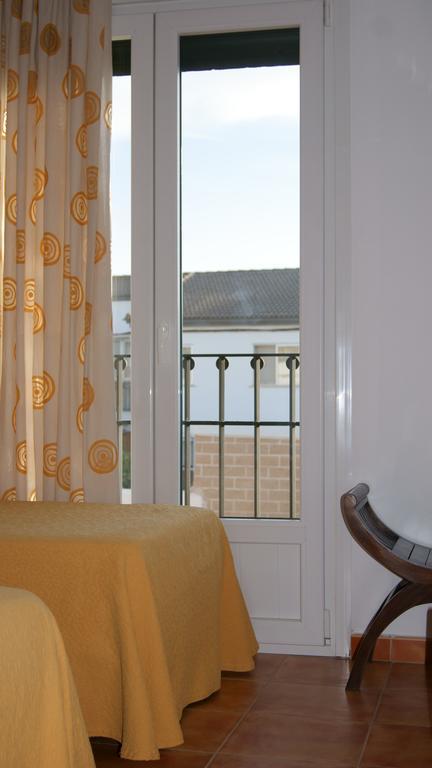 Hostal Restaurante Bustos Villarrubio Kültér fotó